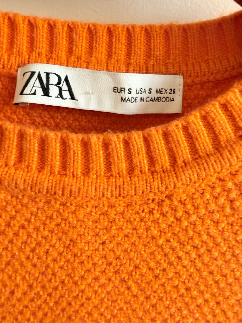 ZARA Women’s Cropped Top Short Sleeve Crew Neck Knit light Sweater Shirt Size S - Picture 5 of 17